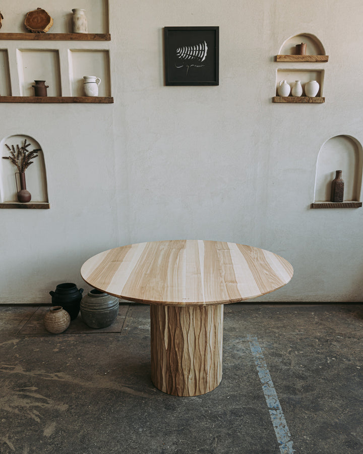 Masa Sculptural - OUTLET