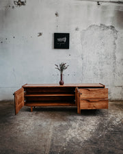 Comoda Mid-century