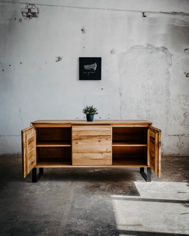 Comoda Monobloc v.1